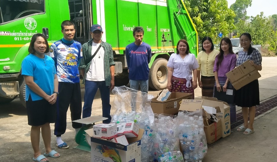 กิจกรรม MOI Waste Bank Week - มหาดไทย ปักธงประกาศความสำเร็จ 1 องค์กรปกครองส่วนท้องถิ่น 1 ธนาคารขยะ