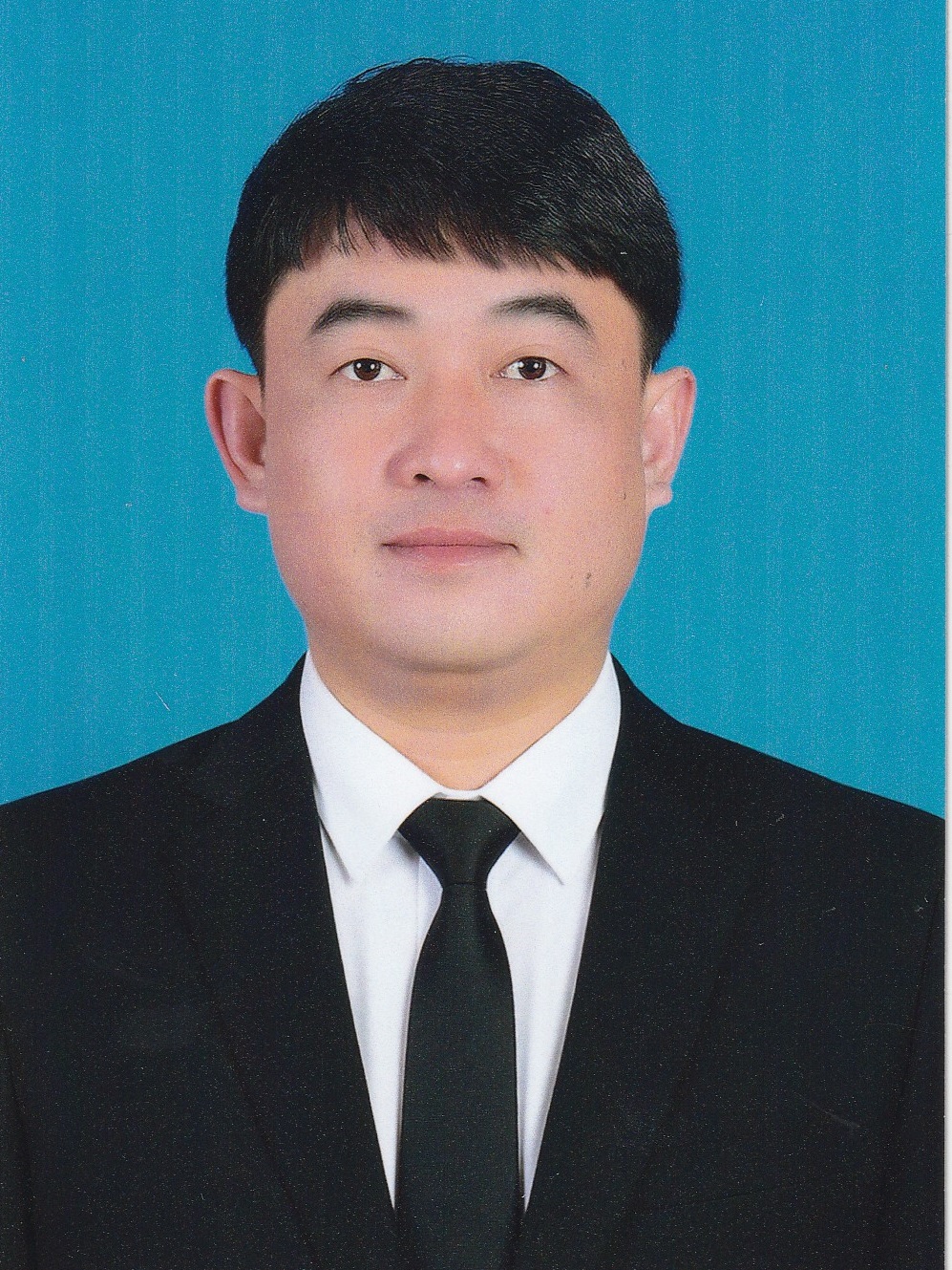 นายอนุกิต    ธรรมพันธ์